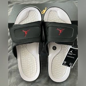 Jordan Hydro V Premier slides